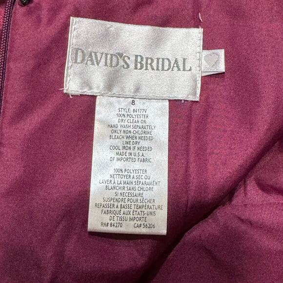 DAVID'S BRIDAL Dress 8‎ Sangria Y-Neck Charmeuse Bubble Hem Formal Wedding - Picture 4 of 13